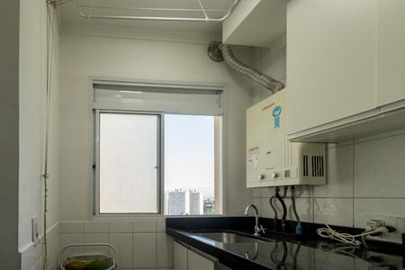 Apartamento à venda com 64m², 3 quartos e 1 vagaÁrea de Serviço