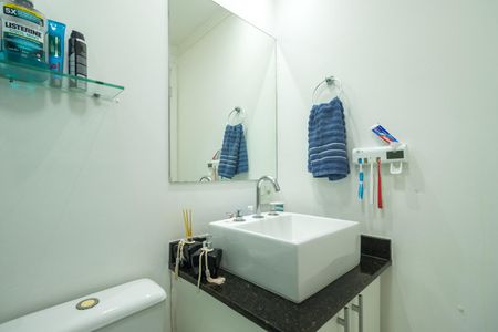 Apartamento à venda com 64m², 3 quartos e 1 vagaBanheiro da Suíte