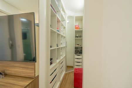 Apartamento à venda com 64m², 3 quartos e 1 vagaCloset da suíte