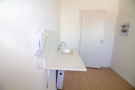Cozinha de kitnet/studio para alugar com 1 quarto, 17m² em Santo Amaro, São Paulo
