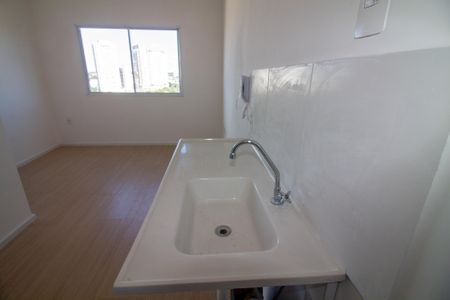 Cozinha de kitnet/studio para alugar com 1 quarto, 17m² em Santo Amaro, São Paulo