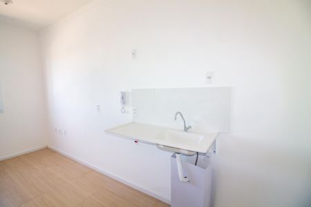 Cozinha de kitnet/studio para alugar com 1 quarto, 17m² em Santo Amaro, São Paulo