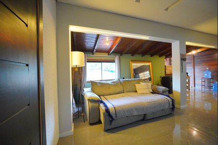 Sala de casa de condomínio para alugar com 2 quartos, 1053m² em Ingleses do Rio Vermelho, Florianópolis