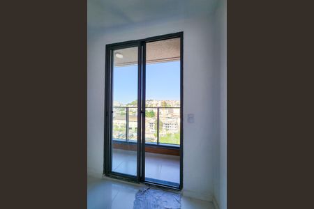 Apartamento à venda com 45m², 2 quartos e sem vaga Apartamento à venda com 45m², 2 quartos e sem vagaVaranda