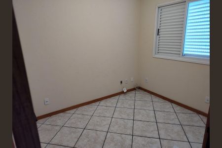 Apartamento para alugar com 91m², 3 quartos e 1 vagaQuarto