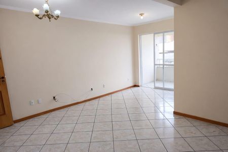 Apartamento para alugar com 91m², 3 quartos e 1 vagaSala