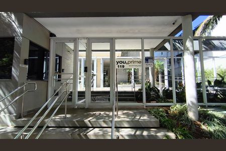 Apartamento à venda com 89m², 2 quartos e 2 vagasFachada + Plaquinha