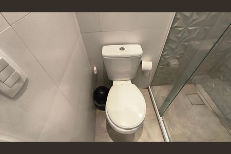 Apartamento à venda com 89m², 2 quartos e 2 vagasBanheiro da Suíte