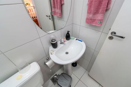 Apartamento para alugar com 65m², 2 quartos e 1 vagaBanheiro Social