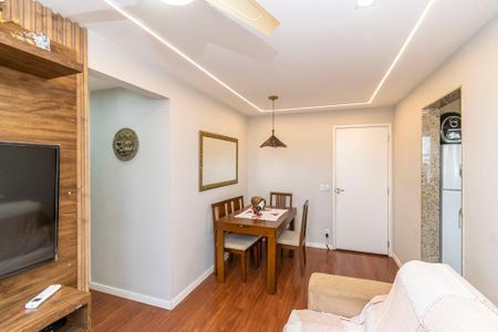 Apartamento para alugar com 65m², 2 quartos e 1 vagaSala