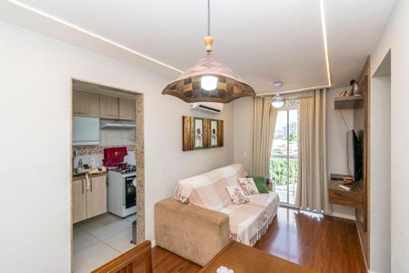 Apartamento para alugar com 65m², 2 quartos e 1 vagaSala