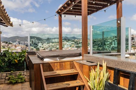 Apartamento para alugar com 130m², 2 quartos e 1 vagaCobertura