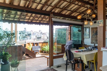 Apartamento para alugar com 130m², 2 quartos e 1 vagaCobertura