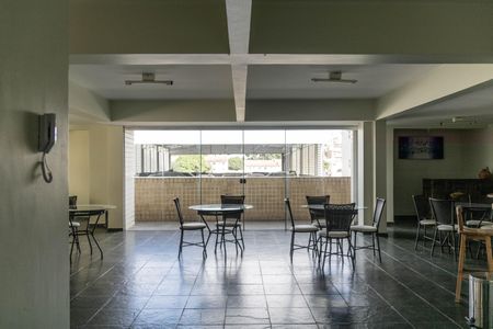 Apartamento para alugar com 130m², 2 quartos e 1 vagaÁrea comum - Salão de festas