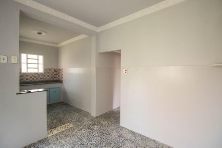 Casa para alugar com 105m², 2 quartos e 8 vagas Casa para alugar com 105m², 2 quartos e 8 vagasCozinha