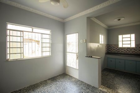 Casa para alugar com 105m², 2 quartos e 8 vagas Casa para alugar com 105m², 2 quartos e 8 vagasCozinha