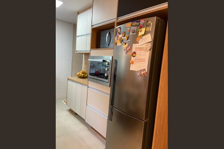 Apartamento à venda com 86m², 2 quartos e 2 vagasCozinha