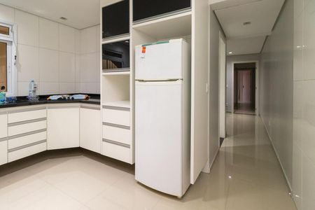Casa à venda com 350m², 4 quartos e 3 vagas Casa à venda com 350m², 4 quartos e 3 vagasCasa 2 - Cozinha