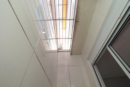 Casa à venda com 350m², 4 quartos e 3 vagas Casa à venda com 350m², 4 quartos e 3 vagasCasa 2 - Área de serviço
