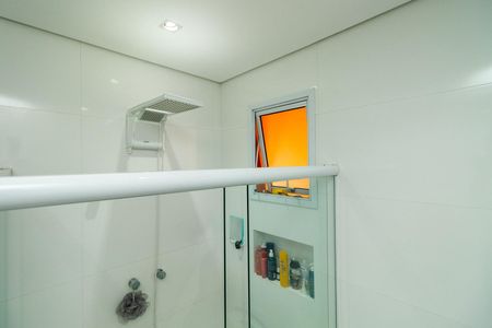 Casa à venda com 350m², 4 quartos e 3 vagas Casa à venda com 350m², 4 quartos e 3 vagasBanheiro da Suíte