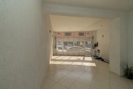 Casa à venda com 350m², 4 quartos e 3 vagas Casa à venda com 350m², 4 quartos e 3 vagasÁrea comum
