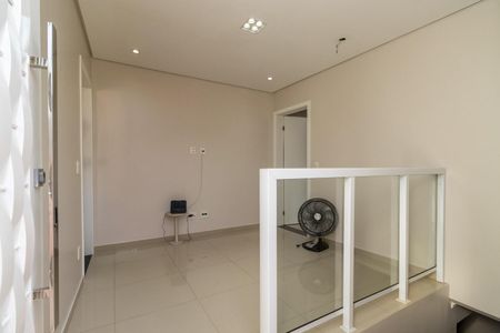 Casa à venda com 350m², 4 quartos e 3 vagas Casa à venda com 350m², 4 quartos e 3 vagasCobertura