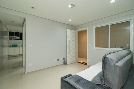 Casa à venda com 350m², 4 quartos e 3 vagas Casa à venda com 350m², 4 quartos e 3 vagasCasa 2 - Sala