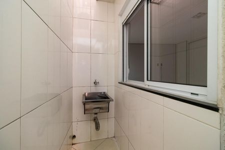 Casa à venda com 350m², 4 quartos e 3 vagas Casa à venda com 350m², 4 quartos e 3 vagasCasa 2 - Área de serviço