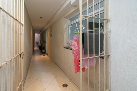 Casa à venda com 350m², 4 quartos e 3 vagas Casa à venda com 350m², 4 quartos e 3 vagasCorredor