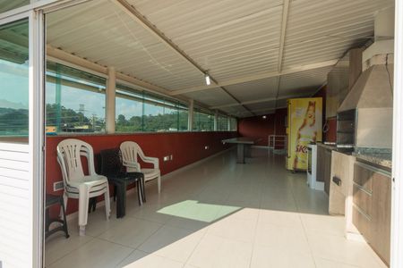 Casa à venda com 350m², 4 quartos e 3 vagas Casa à venda com 350m², 4 quartos e 3 vagasCobertura