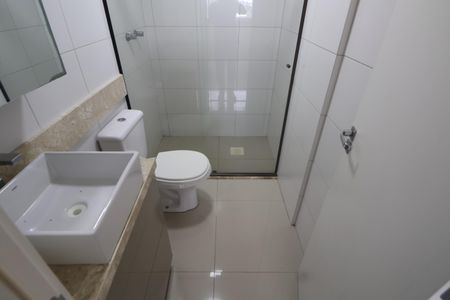Apartamento à venda com 62m², 2 quartos e 2 vagasBanheiro da Suíte