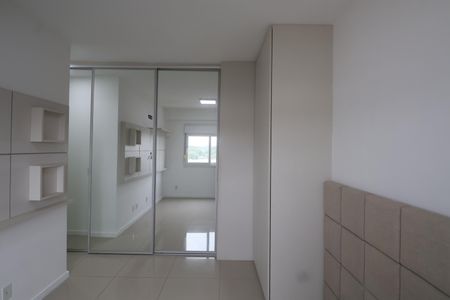 Suite de apartamento à venda com 2 quartos, 62m² em Niterói, Canoas