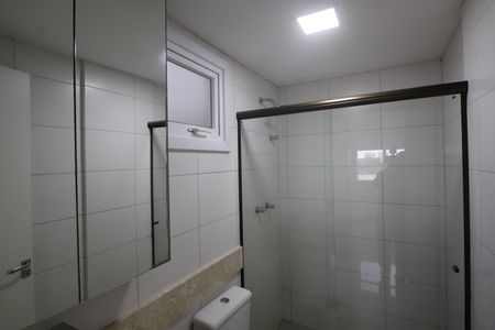 Apartamento à venda com 62m², 2 quartos e 2 vagasBanheiro da Suíte