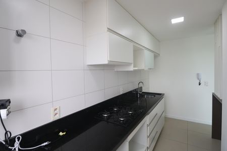 Apartamento à venda com 62m², 2 quartos e 2 vagasCozinha e Área de Serviço