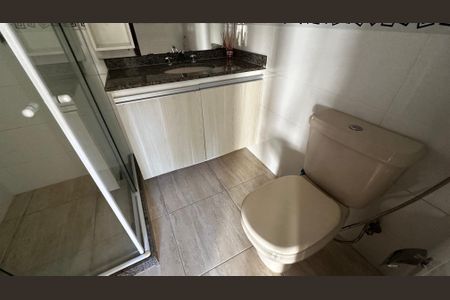 Casa de condomínio à venda com 320m², 5 quartos e 4 vagasBanheiro da Suíte 4