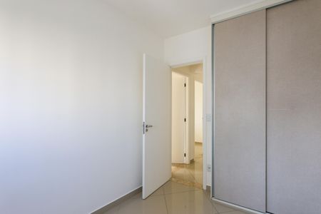 Apartamento à venda com 72m², 3 quartos e 2 vagasQuarto 2