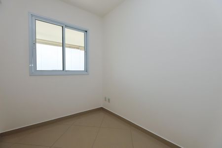 Apartamento à venda com 72m², 3 quartos e 2 vagasQuarto 3
