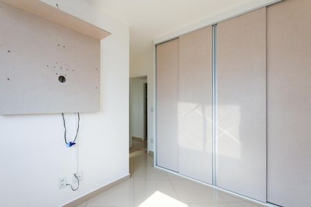 Apartamento à venda com 72m², 3 quartos e 2 vagasSuíte