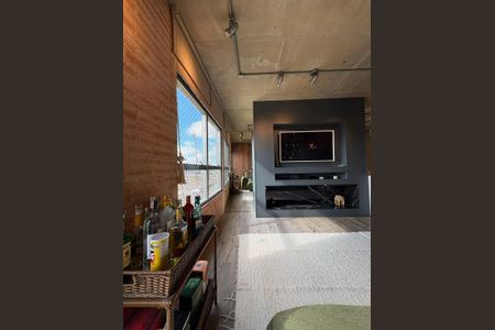 Apartamento à venda com 70m², 2 quartos e 2 vagas Apartamento à venda com 70m², 2 quartos e 2 vagasSala