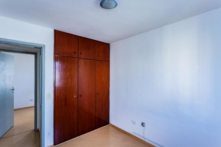 Apartamento para alugar com 78m², 3 quartos e 1 vagaQuarto 2