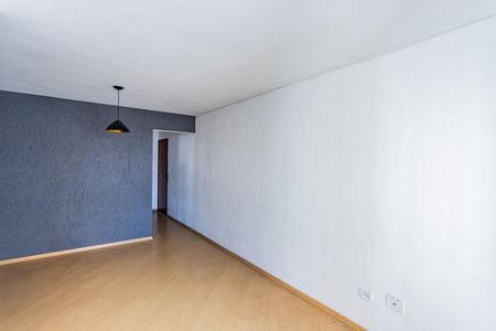 Apartamento para alugar com 78m², 3 quartos e 1 vagaSala