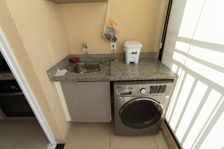 Apartamento para alugar com 40m², 1 quarto e 1 vagaÁrea de serviço / Varanda 