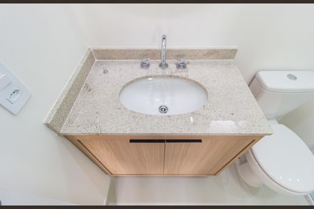 Apartamento para alugar com 30m², 1 quarto e sem vagaDetalhe - Banheiro