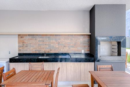 Apartamento à venda com 38m², 2 quartos e sem vagaÁrea comum - Churrasqueira