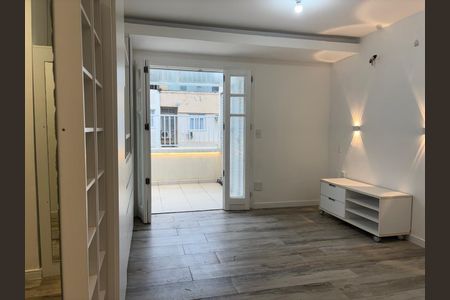 Apartamento para alugar com 200m², 3 quartos e sem vagaQuarto