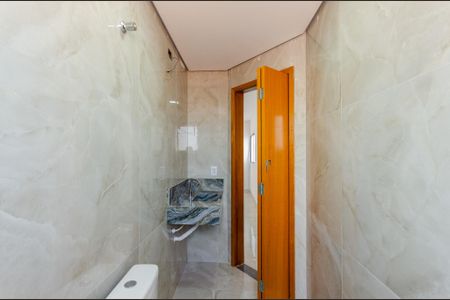Apartamento para alugar com 46m², 2 quartos e sem vagaBanheiro