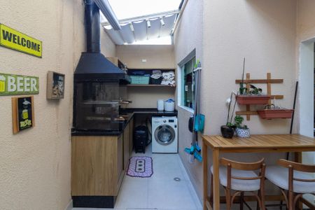 Casa à venda com 109m², 3 quartos e 2 vagasÁrea de Serviço