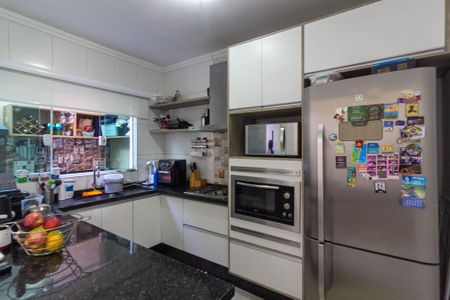 Casa à venda com 109m², 3 quartos e 2 vagasCozinha