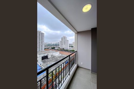 Studio para alugar com 29m², 1 quarto e sem vaga Studio para alugar com 29m², 1 quarto e sem vagaVaranda
