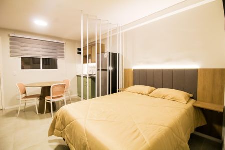 Studio à venda com 25m², 1 quarto e sem vagaSala/Cozinha/Quarto